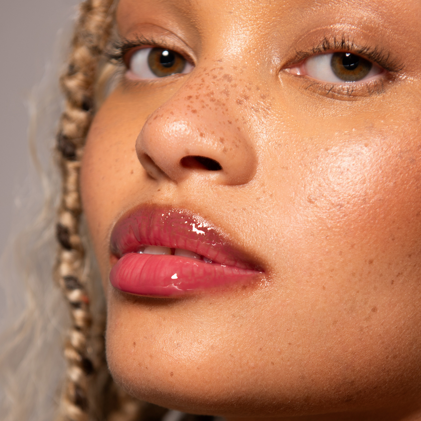 Berry Kiss Tinted Lip Oil